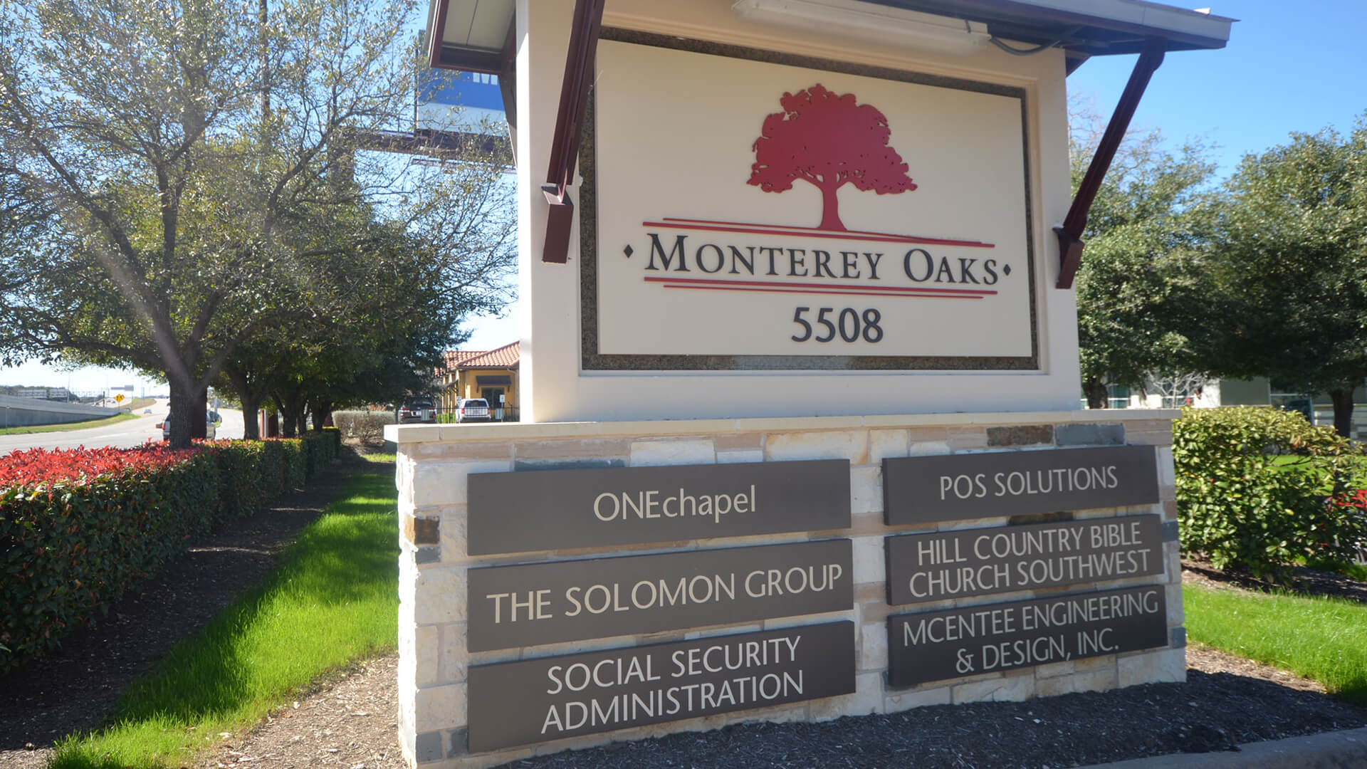 5508 W Hwy 290 Monterey Oaks Office Sign