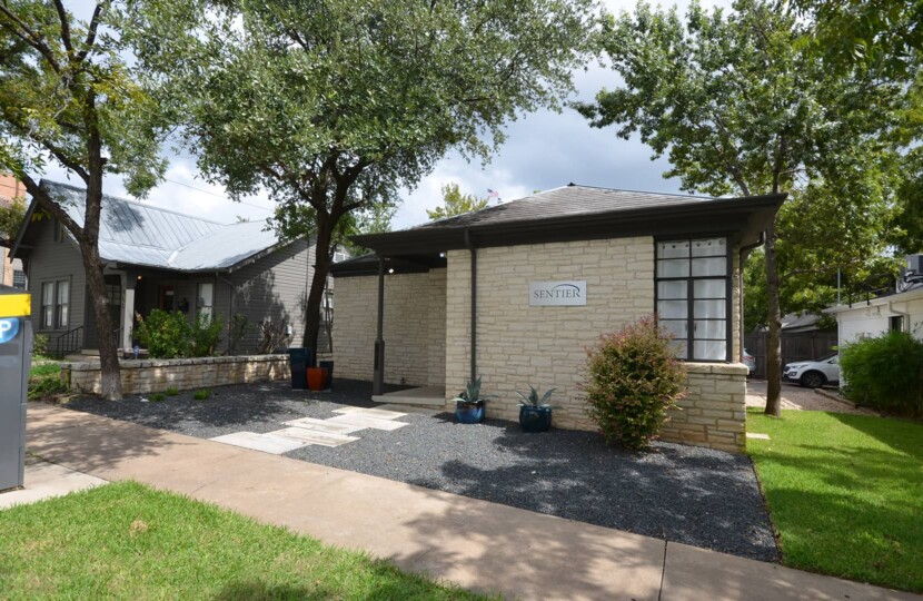 Photo of property 1403 Rio Grande