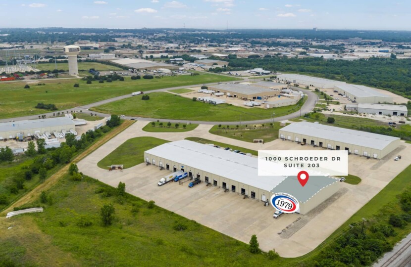 Photo of property 1000 Schroeder Dr Sublease