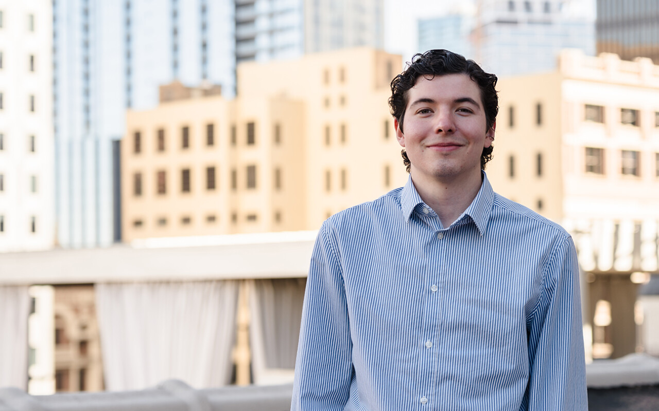 Photo of Luis Elizondo